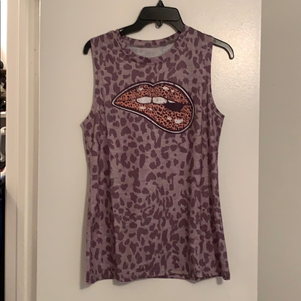 *New* Leopard print lips tank